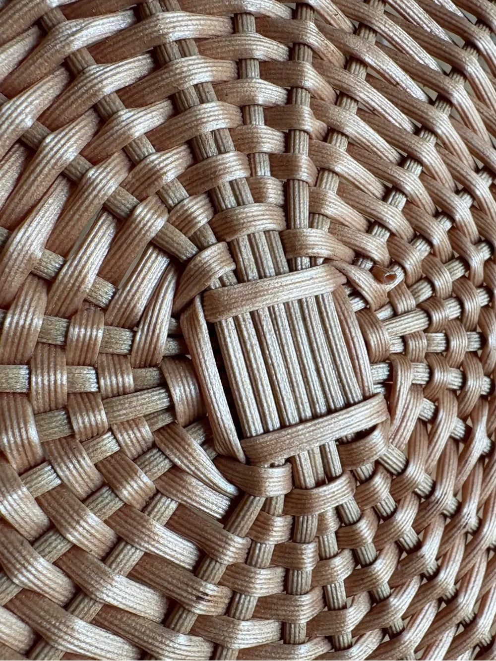 Woven Round Rattan Serving Basket - Natural Brown~15” diameter